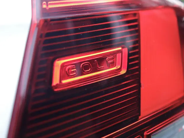 Volkswagen Golf 1.5 eTSI R-Line 2022 Benzine 27