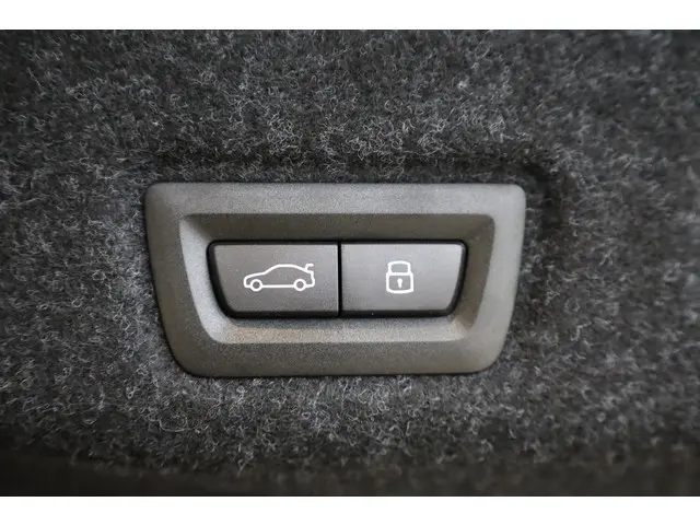 BMW M5 Sedan | M Driver's Package 2026 Hybride Benzine 30