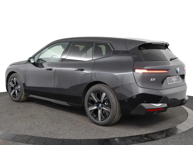 BMW iX xDrive40 2025 Elektrisch 10