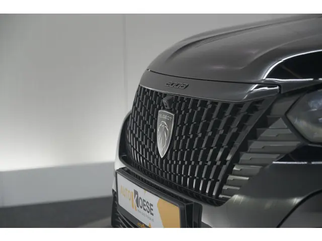 Peugeot 2008 PureTech 130 EAT8 GT 2024 Benzine 17