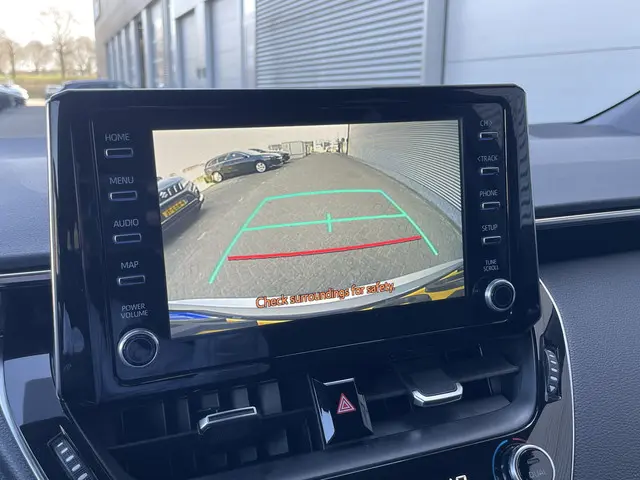 Suzuki Swace 1.8 Hybrid Style 2021 Hybride Benzine 23