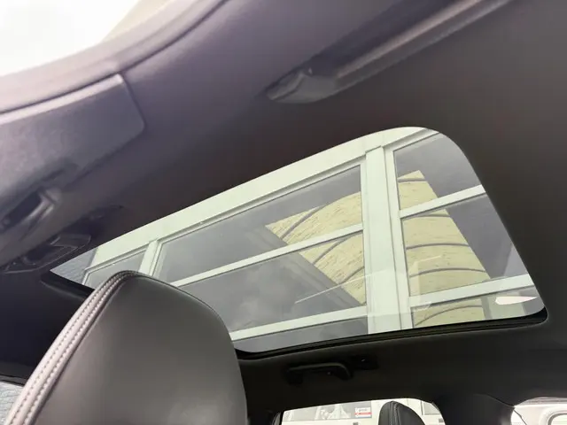 Volvo V40 1.5 T3 Polar+ Sport 2019 Benzine 17