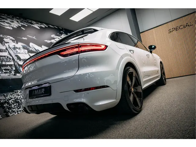 Porsche Cayenne Coupé 3.0 E-Hybrid 2020 Hybride Benzine 10