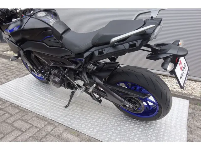 Yamaha TRACER 900 ABS 2018 Benzine 16