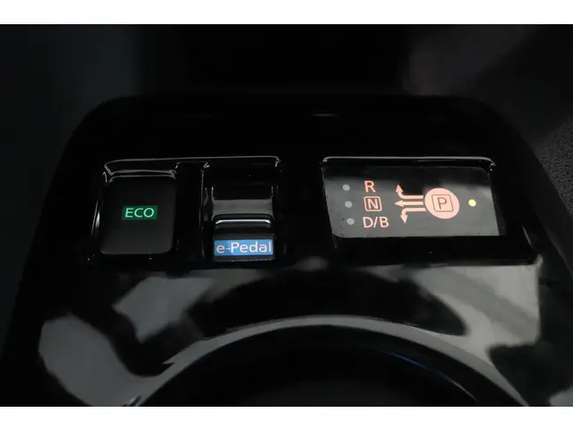 Nissan Leaf e+ N-Connecta 62 kWh 2021 Elektrisch 24