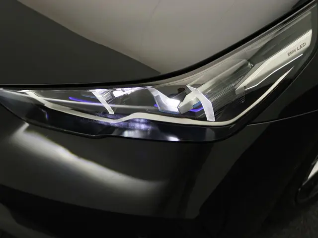 BMW 5 Serie Touring 550e xDrive 2025 Hybride Benzine 6