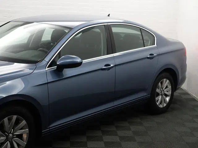 Volkswagen Passat 1.4 TSI Highline Aut- 2015 Benzine 27