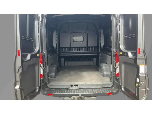 Ford Transit 350 2.0 TDCI L3H2 DC Trend 2021 Diesel 4