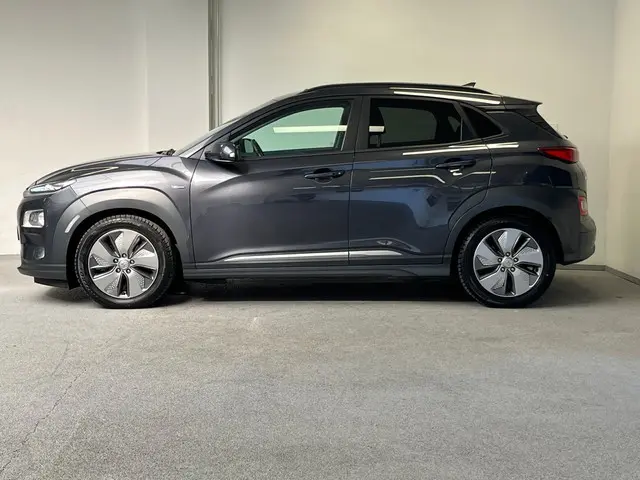 Hyundai Kona EV Premium 64 kWh 2021 Elektrisch 11