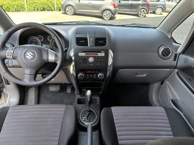 Suzuki SX4 1.6 Exclusive Automaat 2012 Benzine 14