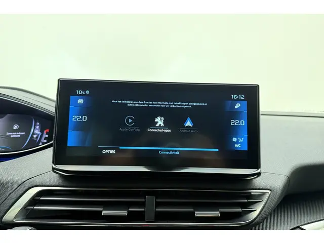 Peugeot 5008 1.2 PureTech Allure 2021 Benzine 27