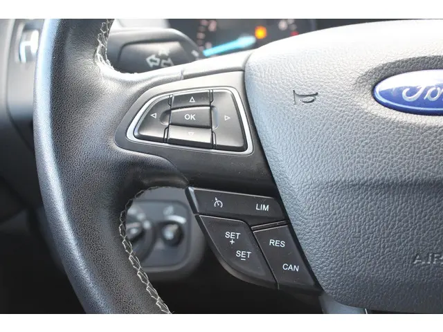 Ford Kuga 1.5 EcoBoost ST Line 2018 Benzine 18