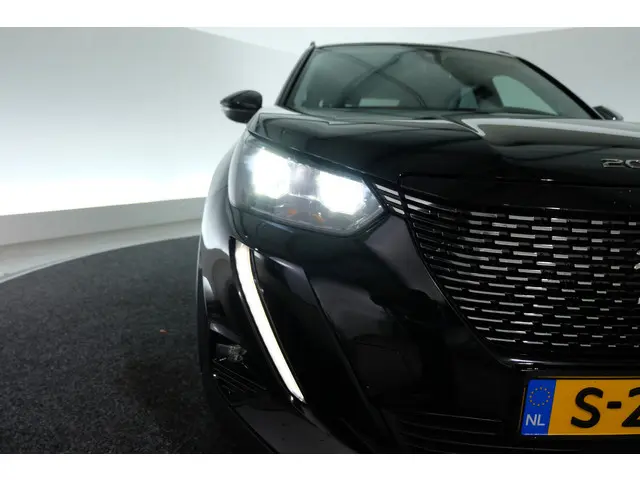 Peugeot 2008 1.2 PureTech Allure Pack 2021 Benzine 29