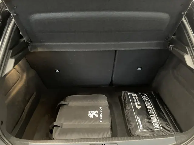 Peugeot e-208 EV Allure Pack 50 kWh 2021 Elektrisch 31