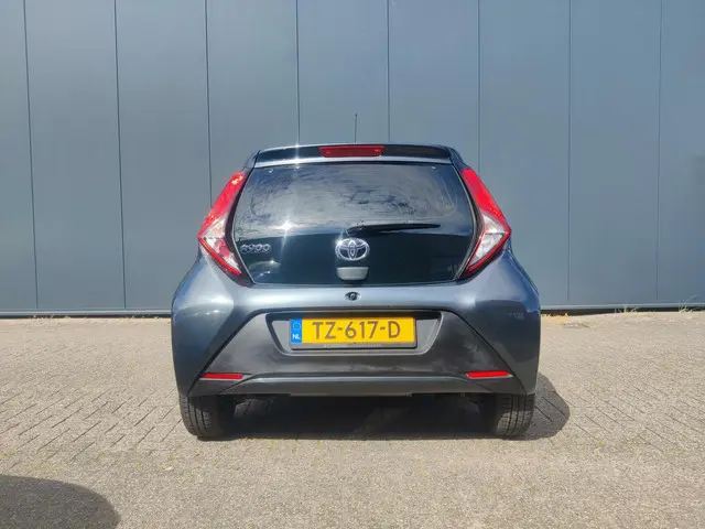 Toyota Aygo 1.0 VVT-i x-fun 2018 Benzine 5