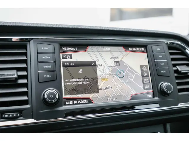 SEAT Ateca 1.5 TSI FR|Navi|Cruise|Pdc| 2019 Benzine 19