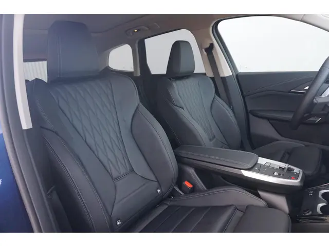 BMW iX1 eDrive20 2025 Elektrisch 8