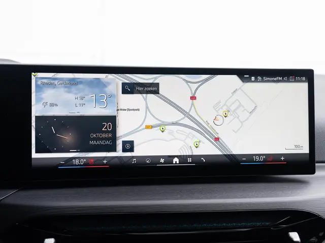 BMW 3 Serie Touring 330e 2025 Hybride Benzine 37