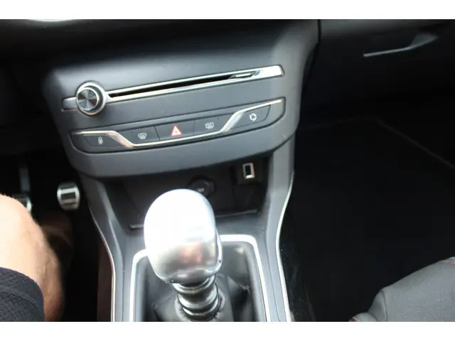 Peugeot 308 SW 1.2 PureTech GT-line 2017 Benzine 15