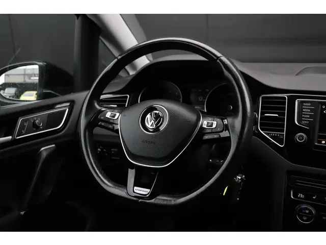 Volkswagen Golf Sportsvan 1.2 TSI Highline 2015 Benzine 22
