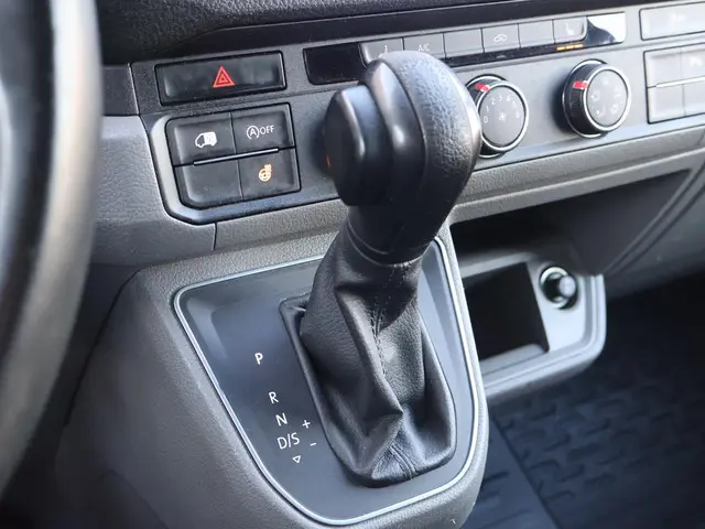 MAN TGE 35 2.0 180 PK AUT. L3H3 + MASSAGE | LED 2019 Diesel 25