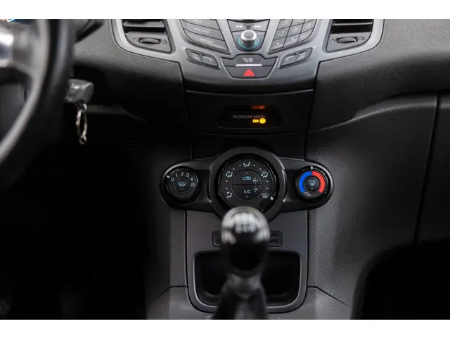 Ford Fiesta 1.0 White Edition AIRCO 2015 Benzine 13