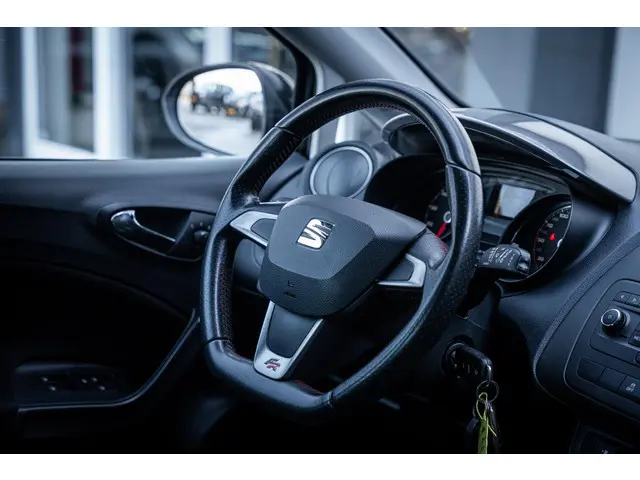 SEAT Ibiza 1.2 TSI 2015 Benzine 34