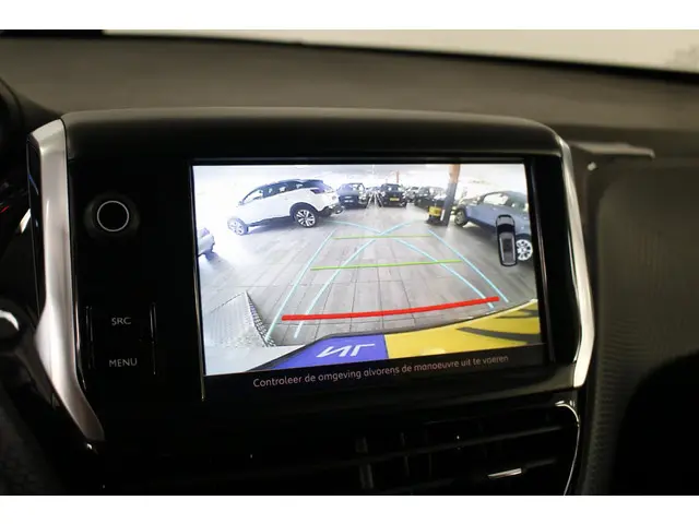 Peugeot 2008 1.2 PureTech Allure 130 PK. 2018 Benzine 23