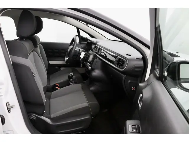 Citroën C3 1.2 PureTech Feel 105g wit 2017 Benzine 13
