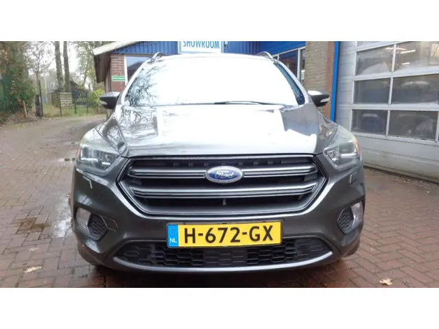 Ford Kuga 1.5 EcoBoost Vignale 2016 Benzine 5