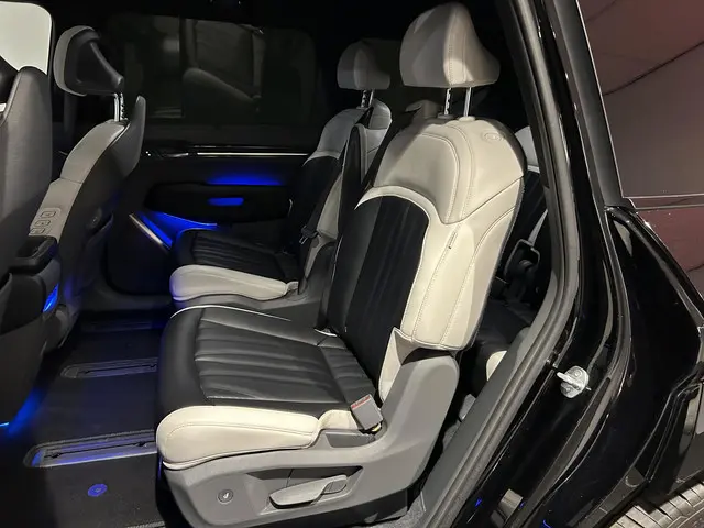 Kia EV9 GT-Line AWD 6p. 99.8 kWh 2024 Elektrisch 8