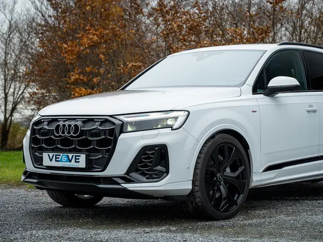 Audi Q7 55 TFSI 2025 Benzine 6