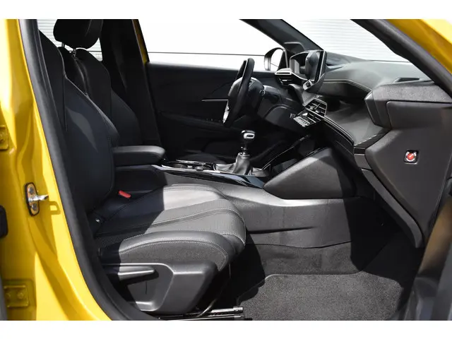 Peugeot 208 1.2 PureTech GT-Line 2020 Benzine 15