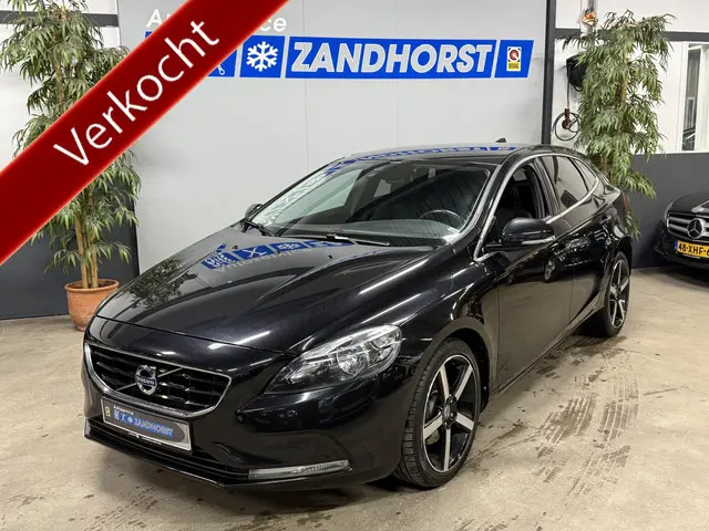 Volvo V40 1.6 T3 momentum // ECC // Cruise 2013 Benzine