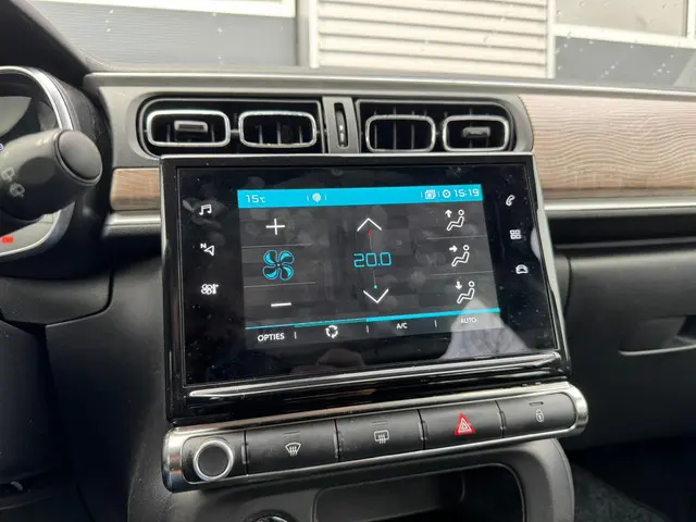 Citroën C3 1.2 Shine 2021 Benzine 12