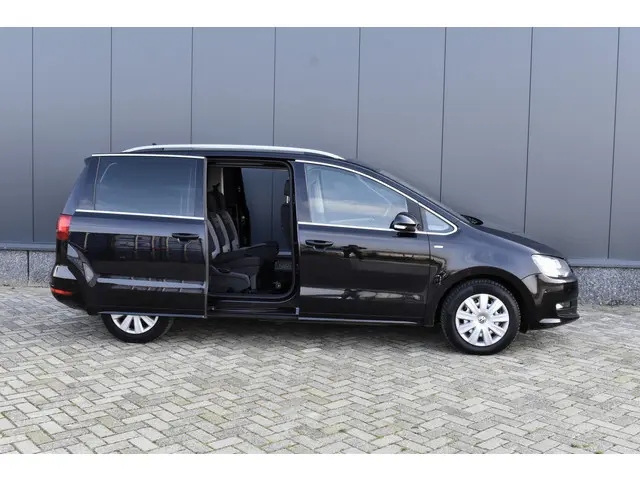 Volkswagen Sharan 1.4 TSI Highline 7p. 2013 Benzine 7