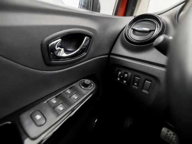 Renault Captur 1.2 TCe Dynamique Sport 2017 Benzine 20