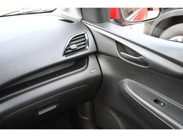 Opel KARL 1.0 ecoFLEX Edition 2015 Benzine 26