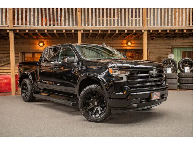 Chevrolet Silverado High Country 6.2 V8 2024 LPG/Gas 6