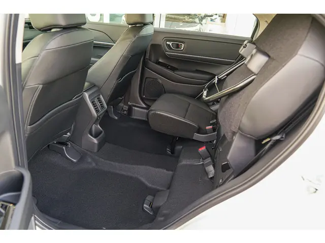 Honda HR-V 1.5i e:HEV ADVANCE 2024 Hybride Benzine 27