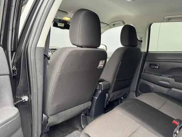 Mitsubishi ASX 1.6 Cleartec Intense 2017 Benzine 12