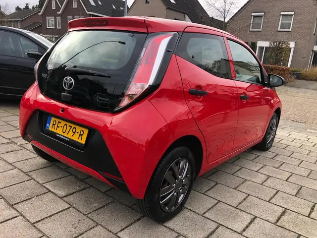Toyota Aygo 1.0 VVT-i x-fun 2017 Benzine 5