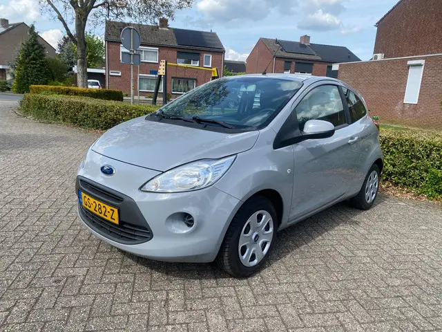 Ford Ka 1.2 Style start/stop 2015 Benzine