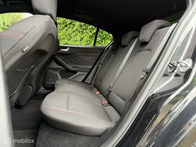Ford Focus 1.0 EcoBoost ST Line | Carplay | PDC | 2020 Benzine 5