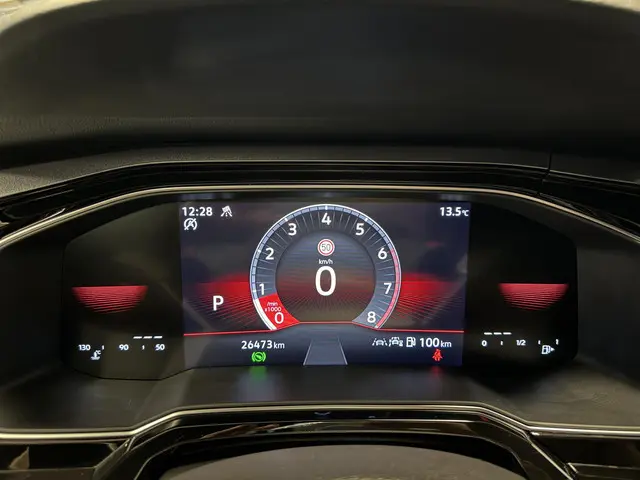 Volkswagen Polo 2.0 TSI GTI 2024 Benzine 24