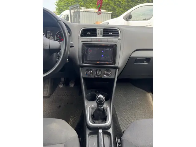 Volkswagen Polo 1.4-16V Highline 2013 Benzine 5