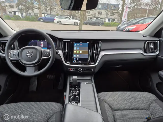 Volvo V60 2.0 B3 PLUS DARK 2023 Hybride Benzine 15