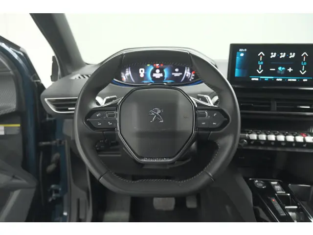 Peugeot 5008 PureTech 130 EAT8 Active Pack 2023 Benzine 33