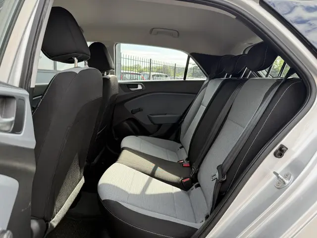 Hyundai i20 1.0 T-GDI i-Drive Cool 2016 Benzine 8