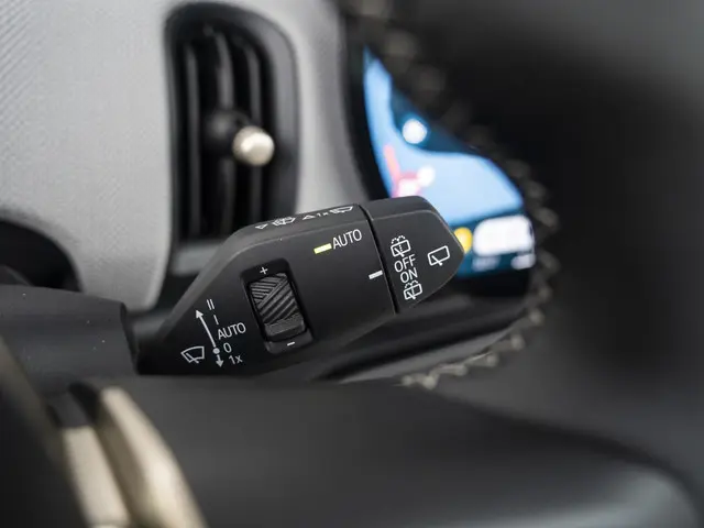 MINI 5-Deurs Cooper C 2026 Benzine 21